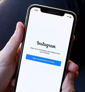 Image of a cell phone login into instagram